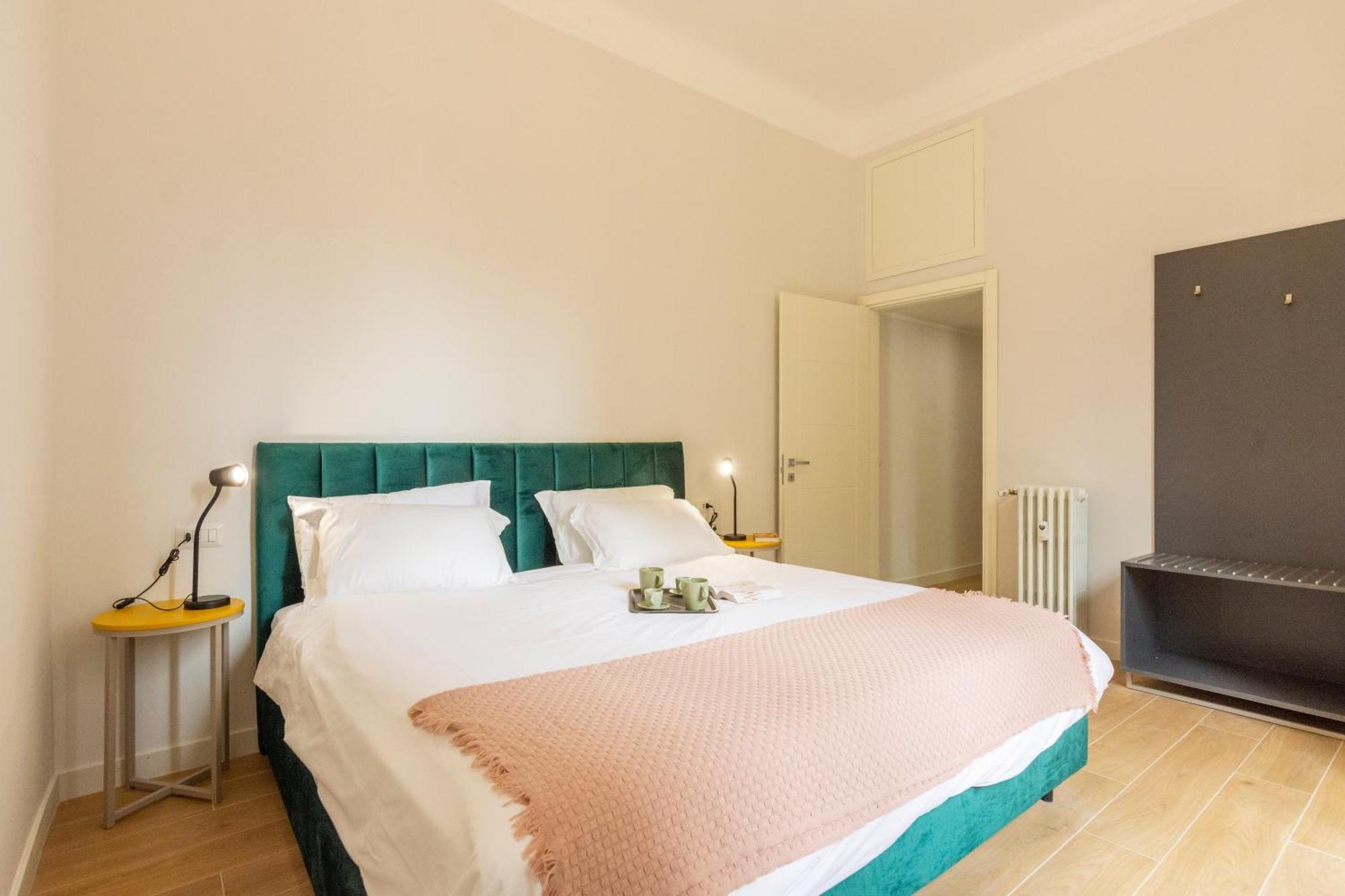 Italianflat - Navigli Suite Milán Exterior foto
